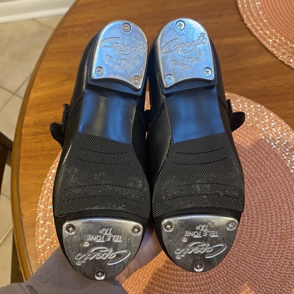 Capezio Velcro Buckle Mary Jane Tap Shoe kids size 11.5w - Picture 4 of 7